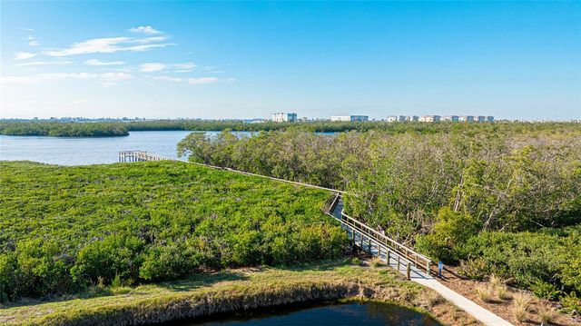 1109 EDGEWATER CIRCLE 1109, Bradenton, FL 34209