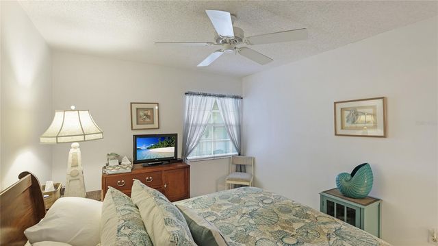 1109 EDGEWATER CIRCLE 1109, Bradenton, FL 34209