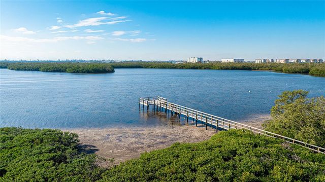 1109 EDGEWATER CIRCLE 1109, Bradenton, FL 34209