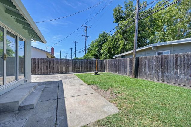 804 Kegle Dr, West Sacramento, CA 95605