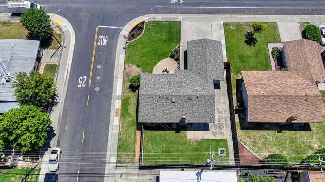 804 Kegle Dr, West Sacramento, CA 95605