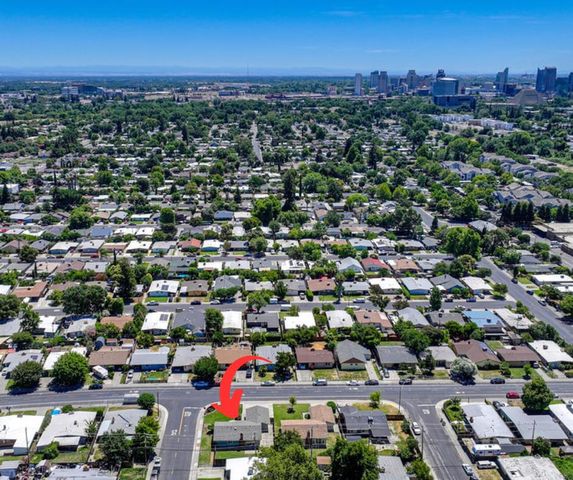 804 Kegle Dr, West Sacramento, CA 95605