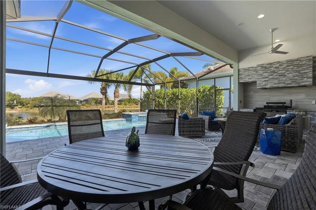 6061 Lucaya WAY, Naples, FL 34113