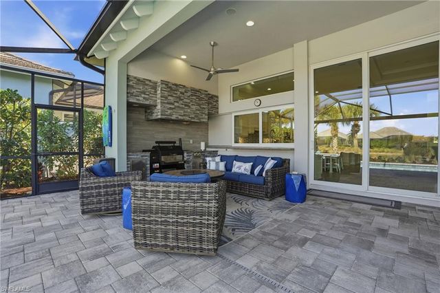 6061 Lucaya WAY, Naples, FL 34113