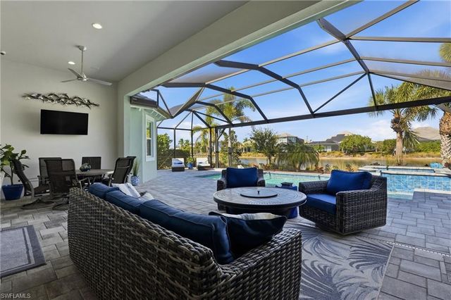 6061 Lucaya WAY, Naples, FL 34113