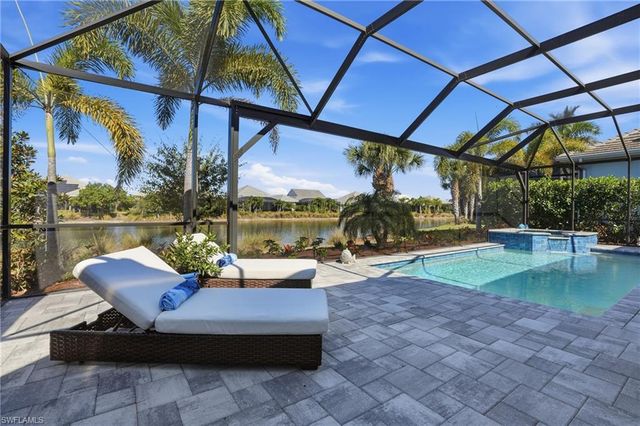 6061 Lucaya WAY, Naples, FL 34113