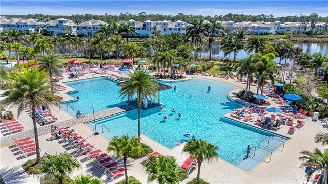 6061 Lucaya WAY, Naples, FL 34113