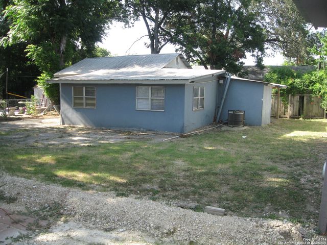 1430 VICKERS AVE, San Antonio, TX 78211