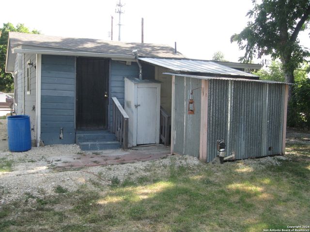 1430 VICKERS AVE, San Antonio, TX 78211