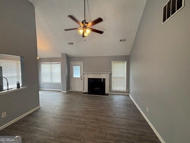 12022 Harbour Town Parkway, Fayetteville, GA 30215