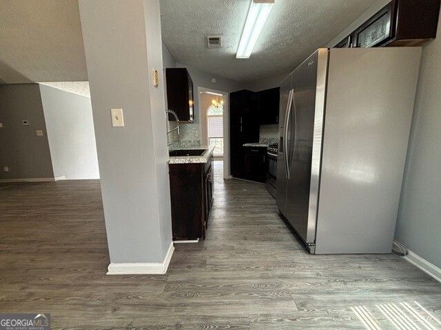 12022 Harbour Town Parkway, Fayetteville, GA 30215