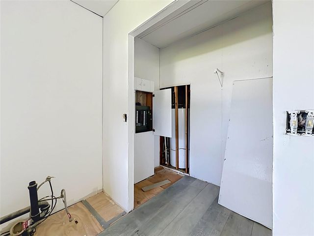 3019 REDBUD LANE, Lakeland, FL 33801