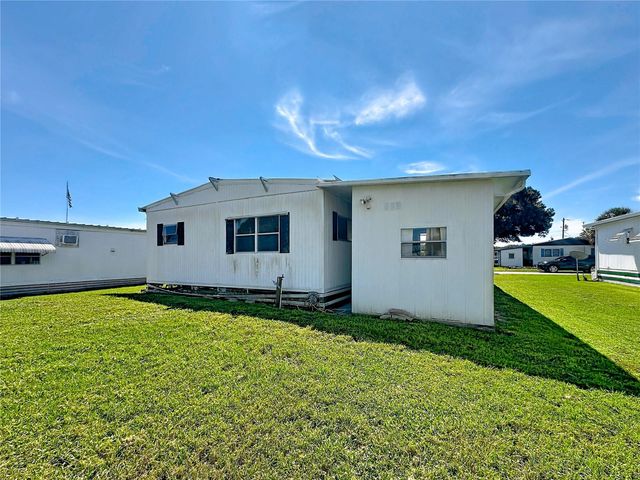 3019 REDBUD LANE, Lakeland, FL 33801