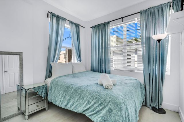 1342 Drexel Avenue 206, Miami Beach, FL 33139