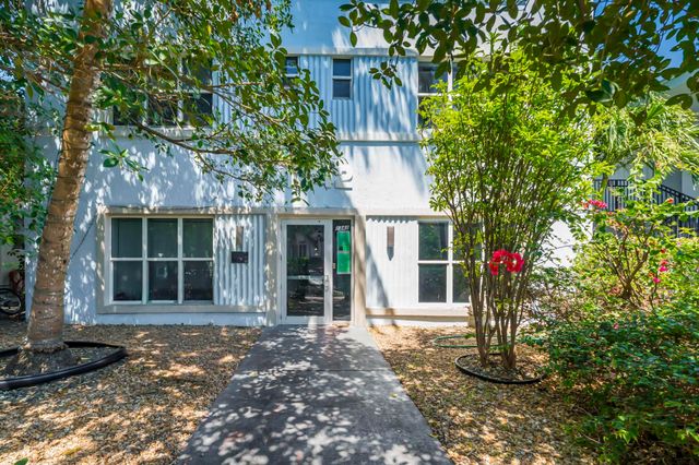 1342 Drexel Avenue 206, Miami Beach, FL 33139
