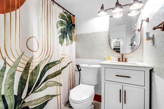 1342 Drexel Avenue 206, Miami Beach, FL 33139