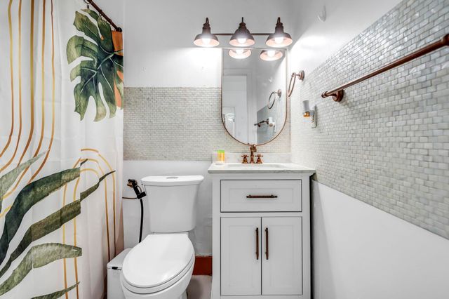 1342 Drexel Avenue 206, Miami Beach, FL 33139