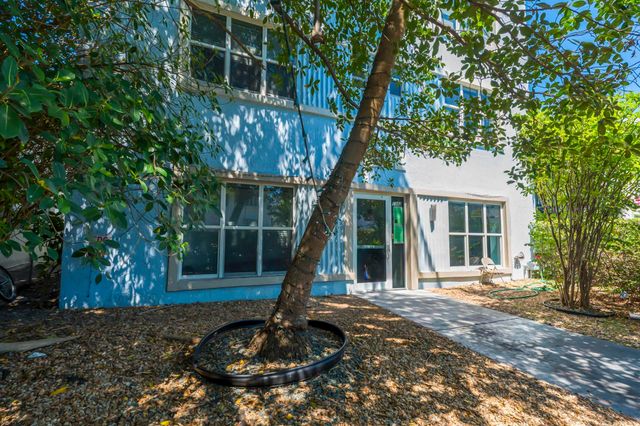 1342 Drexel Avenue 206, Miami Beach, FL 33139