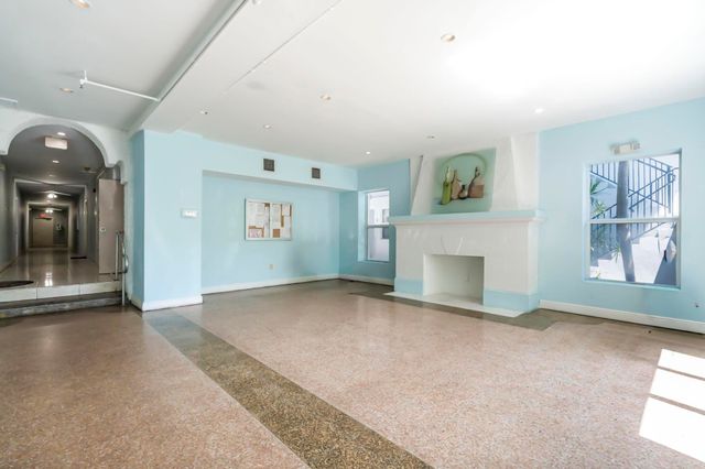 1342 Drexel Avenue 206, Miami Beach, FL 33139