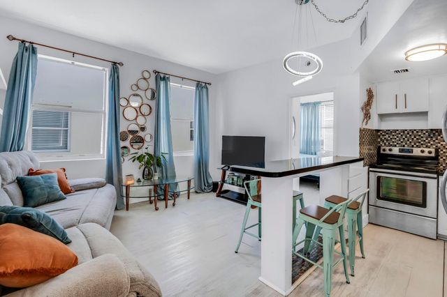 1342 Drexel Avenue 206, Miami Beach, FL 33139