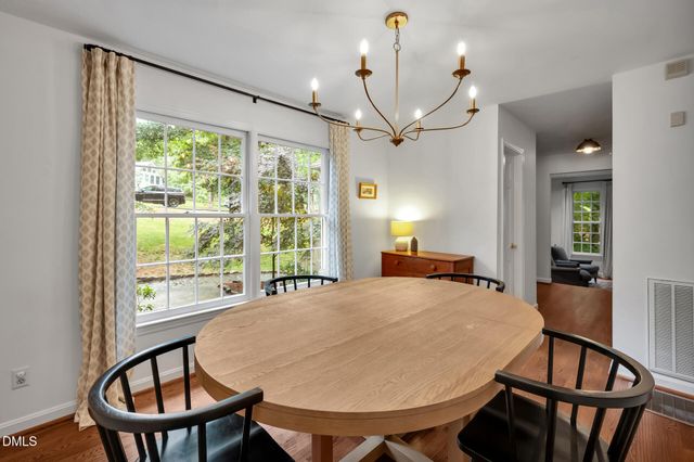 301 Woodhaven Road, Chapel Hill, NC 27514