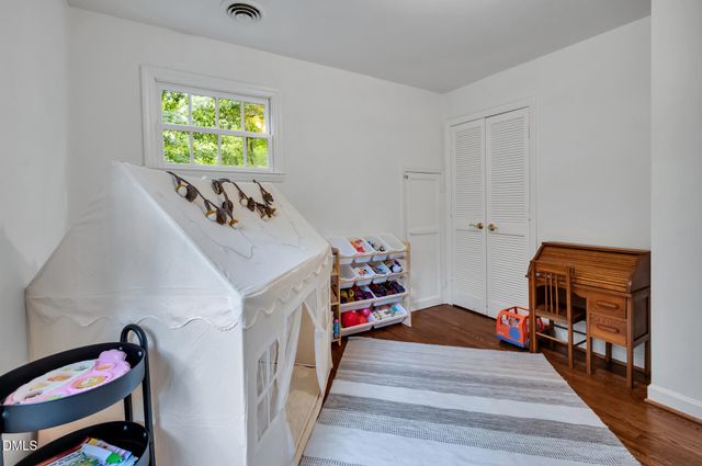 301 Woodhaven Road, Chapel Hill, NC 27514