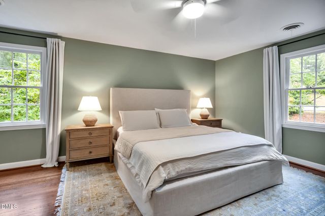 301 Woodhaven Road, Chapel Hill, NC 27514