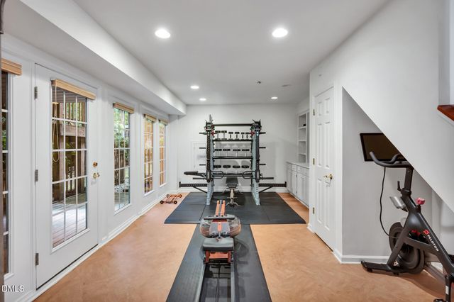 301 Woodhaven Road, Chapel Hill, NC 27514
