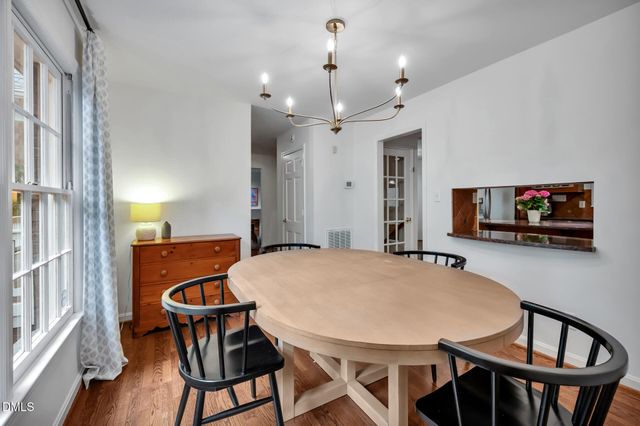 301 Woodhaven Road, Chapel Hill, NC 27514