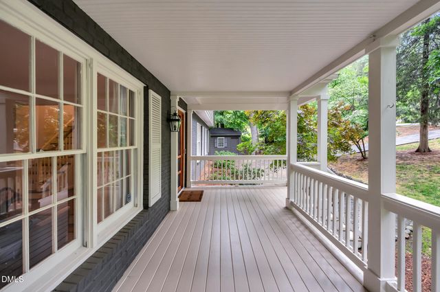 301 Woodhaven Road, Chapel Hill, NC 27514