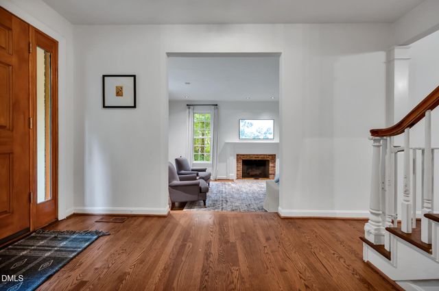 301 Woodhaven Road, Chapel Hill, NC 27514