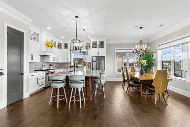 842 Waterton Ave., Myrtle Beach, SC 29579