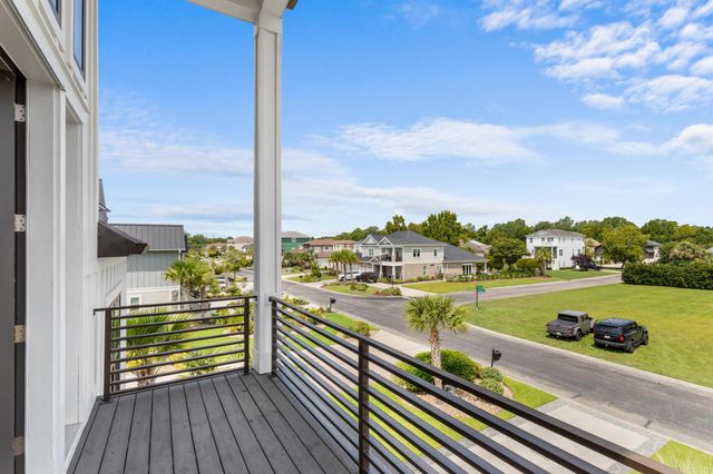 842 Waterton Ave., Myrtle Beach, SC 29579