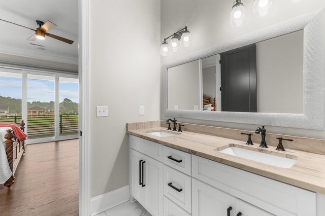 842 Waterton Ave., Myrtle Beach, SC 29579