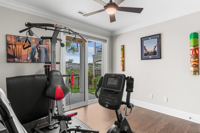 842 Waterton Ave., Myrtle Beach, SC 29579