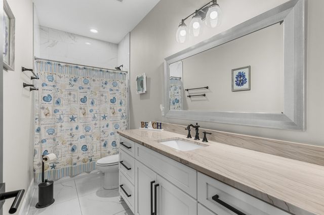 842 Waterton Ave., Myrtle Beach, SC 29579
