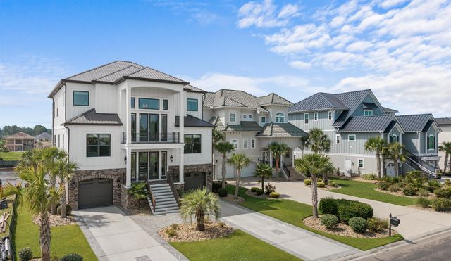 842 Waterton Ave., Myrtle Beach, SC 29579