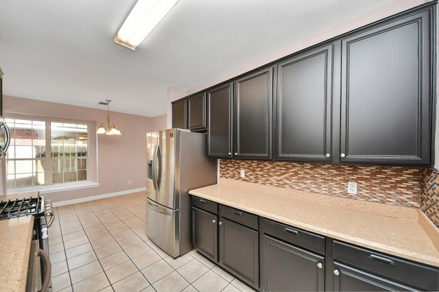 10026 Gil Jr Lane, Houston, TX 77075