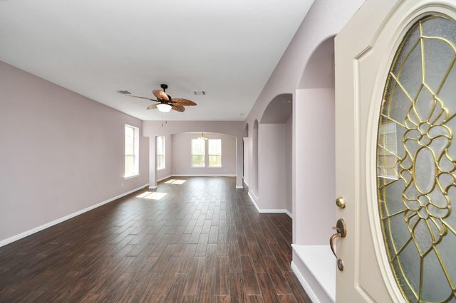 10026 Gil Jr Lane, Houston, TX 77075