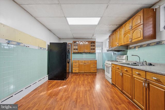 1621 S 15TH ST, Philadelphia, PA 19145