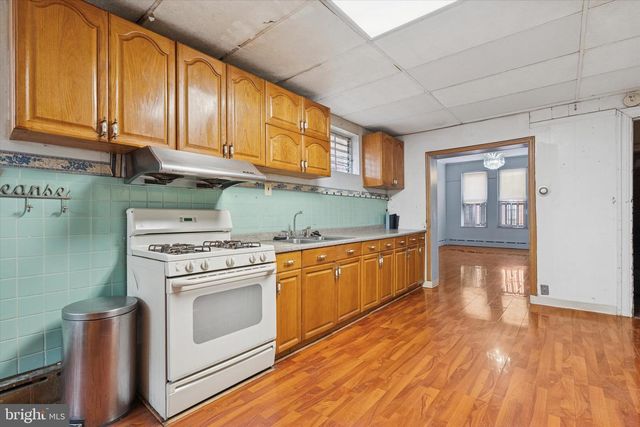 1621 S 15TH ST, Philadelphia, PA 19145