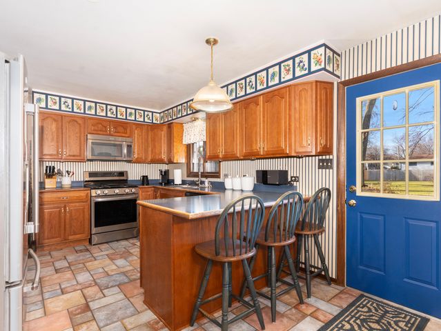 10S144 Ridge Road, Naperville, IL 60565