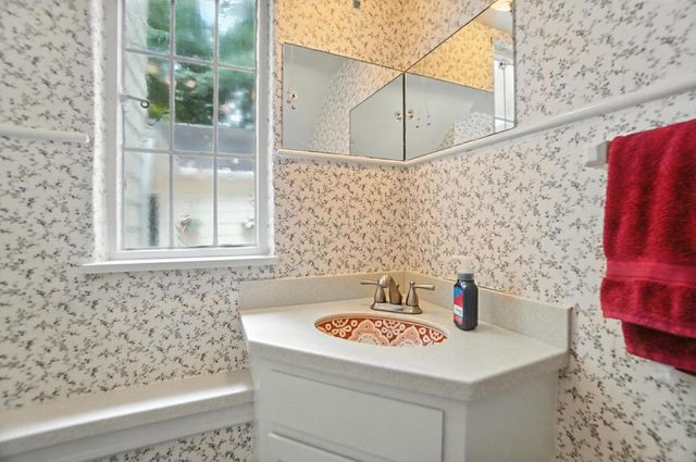 141 Hawthorne Road 141 Hawthorne Road, Springfield, OH 45504