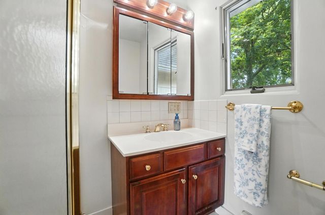 141 Hawthorne Road 141 Hawthorne Road, Springfield, OH 45504