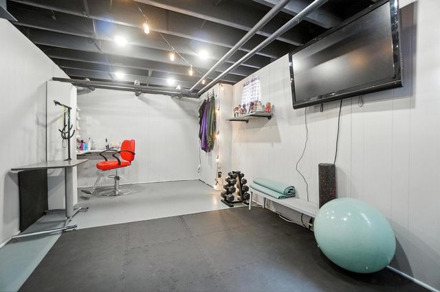 141 Hawthorne Road 141 Hawthorne Road, Springfield, OH 45504