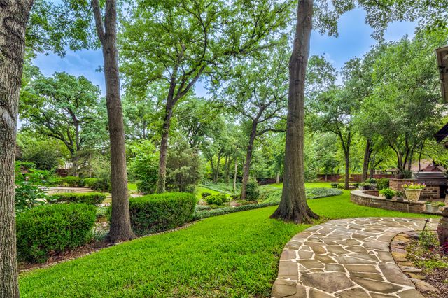 3905 Rothschild Drive, Flower Mound, TX 75022
