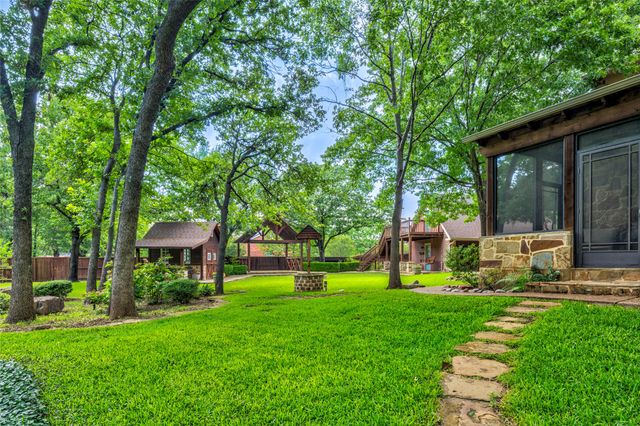 3905 Rothschild Drive, Flower Mound, TX 75022