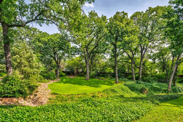 3905 Rothschild Drive, Flower Mound, TX 75022