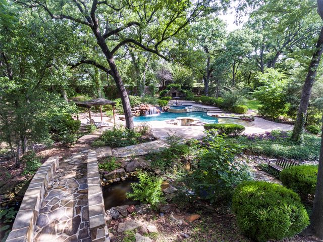 3905 Rothschild Drive, Flower Mound, TX 75022