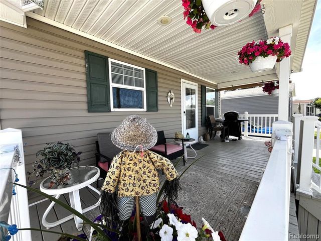 15376 Enchante Drive, Clinton Township, MI 48038